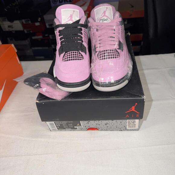 Size 5.5 - Air Jordan 4 Retro Orchid W - Picture 4 of 7